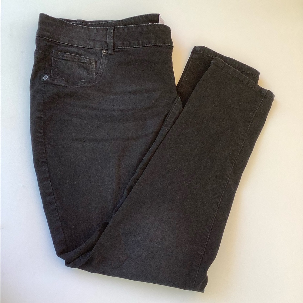 Maurices Black Skinny Jeans Plus Size 26
